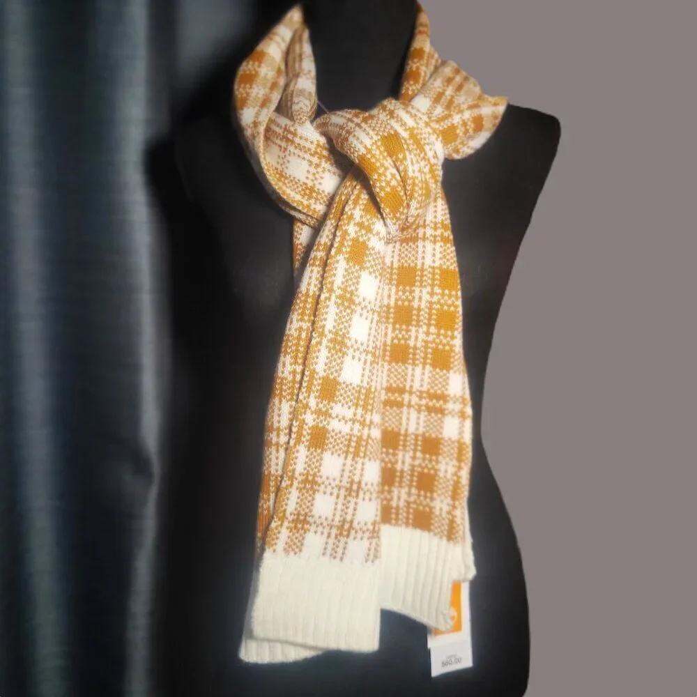 NWT! Timberland Women's White/Mustard Brown Plaid Knit Scarf